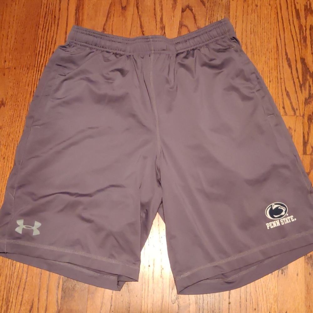 Athletic shorts